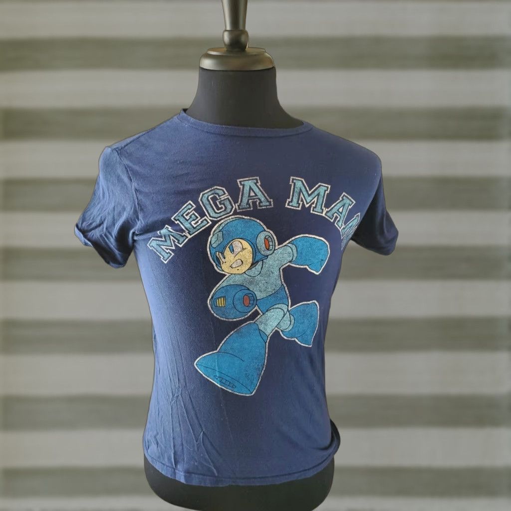 Vintage Megaman T-Shirt Short Sleeve Crew Neck Size S Blue Graphic Print Unisex Adults Designer Vintage No Size US S / EU 44-46 / 1 - 1 Thumbnail