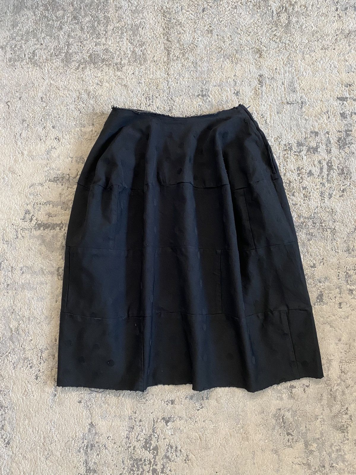 Comme des Garcons Polka Dot Mid Skirt Size 26" / US 2 / IT 38 - 2 Thumbnail