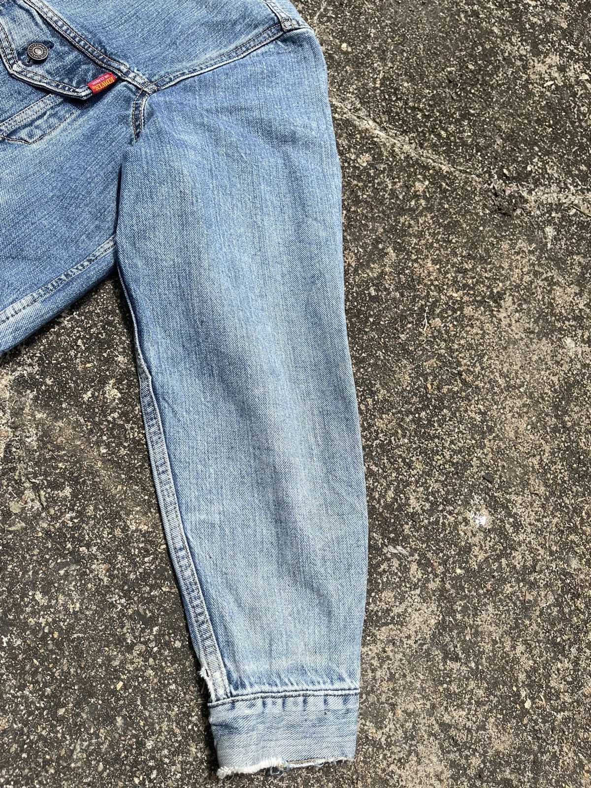 Edwin Edwin US Classic Denim Jacket Light Wash Distressed Japan Size US M / EU 48-50 / 2 - 9 Thumbnail