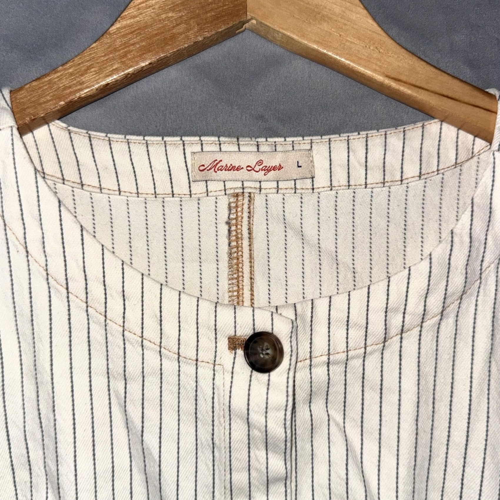 Marine Layer Marine Layer Blouse Womens L White Striped Button Front Sleeveless Twill Top Size L / US 10 / IT 46 - 3 Thumbnail