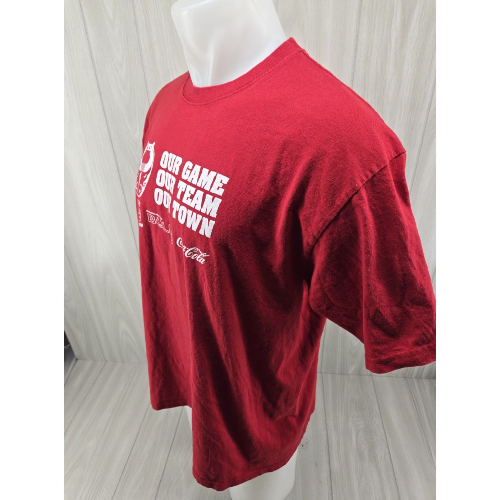 Vintage VINTAGE Birmingham Bulls Hockey Red T Shirt Red Size XL Size US XL / EU 56 / 4 - 5 Thumbnail