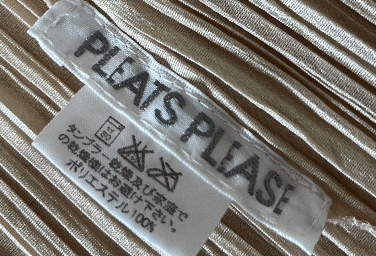 Pleats Please Issey Miyake TAX FREE 🇺🇸 issey miyake pleats please cream cardigan Size S / US 4 / IT 40 - 5 Thumbnail