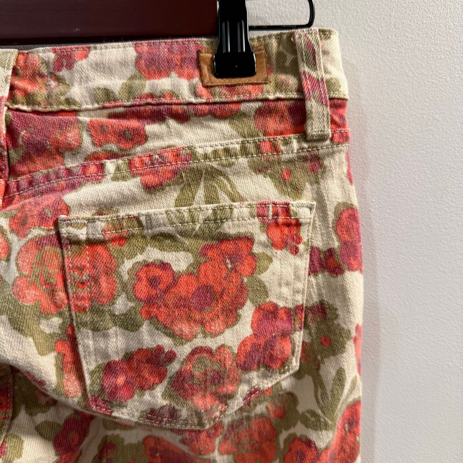 Paige Paige Women’s Floral Skyline Ankle Peg Jeans Size 26 Size 26" / US 2 / IT 38 - 5 Thumbnail