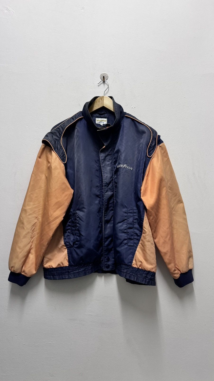 Vintage Goodyear Racing windbreaker jacket Size US L / EU 52-54 / 3 - 2 Thumbnail