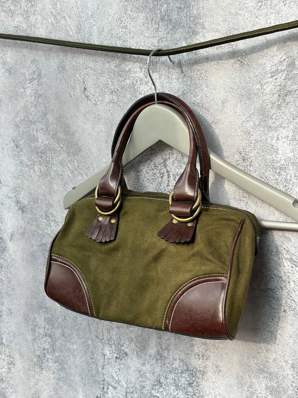 Tommy Hilfiger Y2k Tommy Hilfiger Suede Demi East West Mini Baguette Bag Size ONE SIZE - 1 Thumbnail