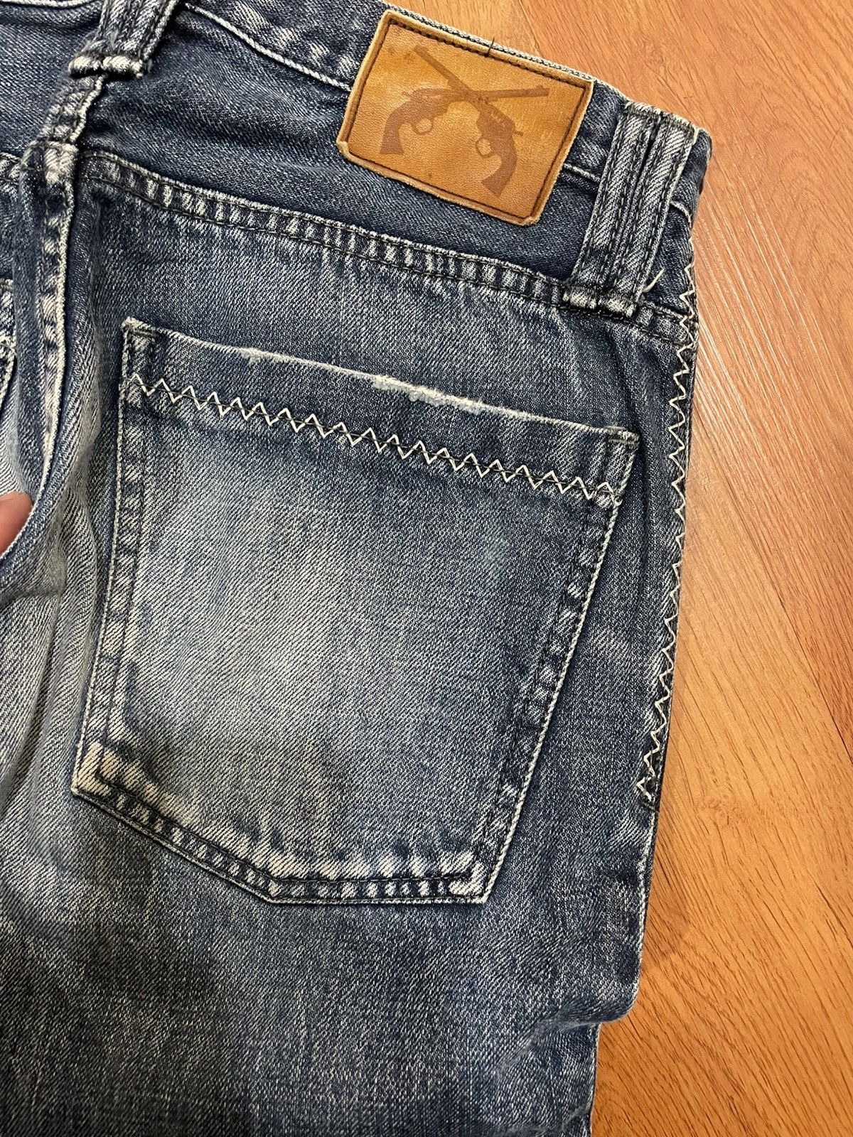 Roar Roar Made in Japan Denim Jeans Cross Gun Design Size US 30 / EU 46 - 3 Thumbnail