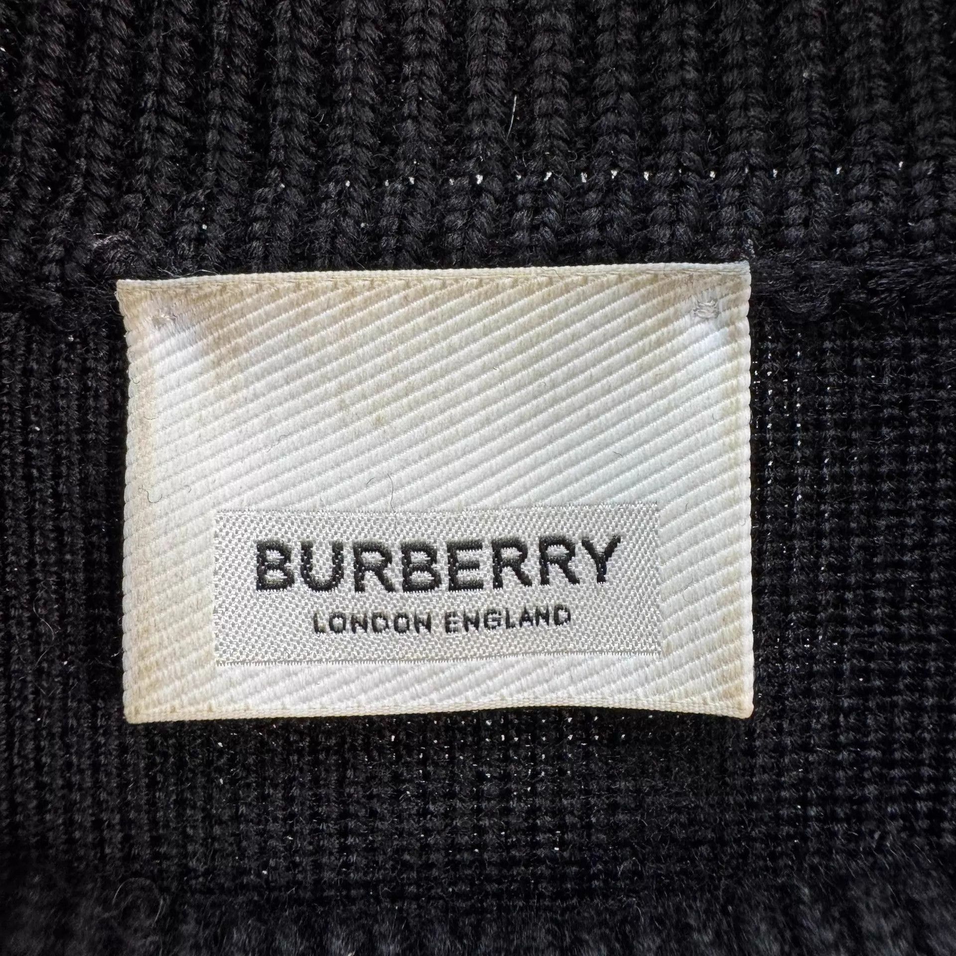 Burberry Burberry black zipper wool knit sweater L 98 new Size US L / EU 52-54 / 3 - 5 Thumbnail