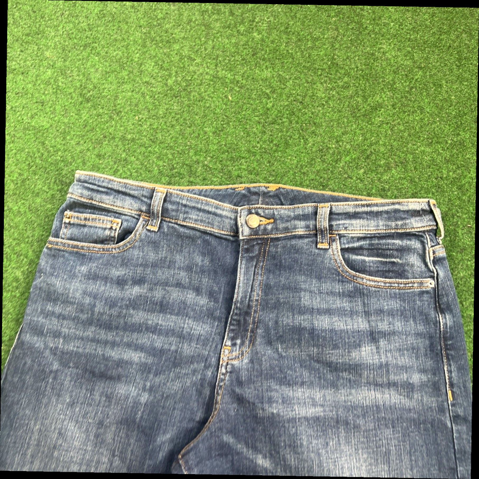 Emporio Armani EMPORIO ARMANI Jeans Mens 31W 32x28 Blue Denim Straight Slim Size US 31 - 2 Thumbnail