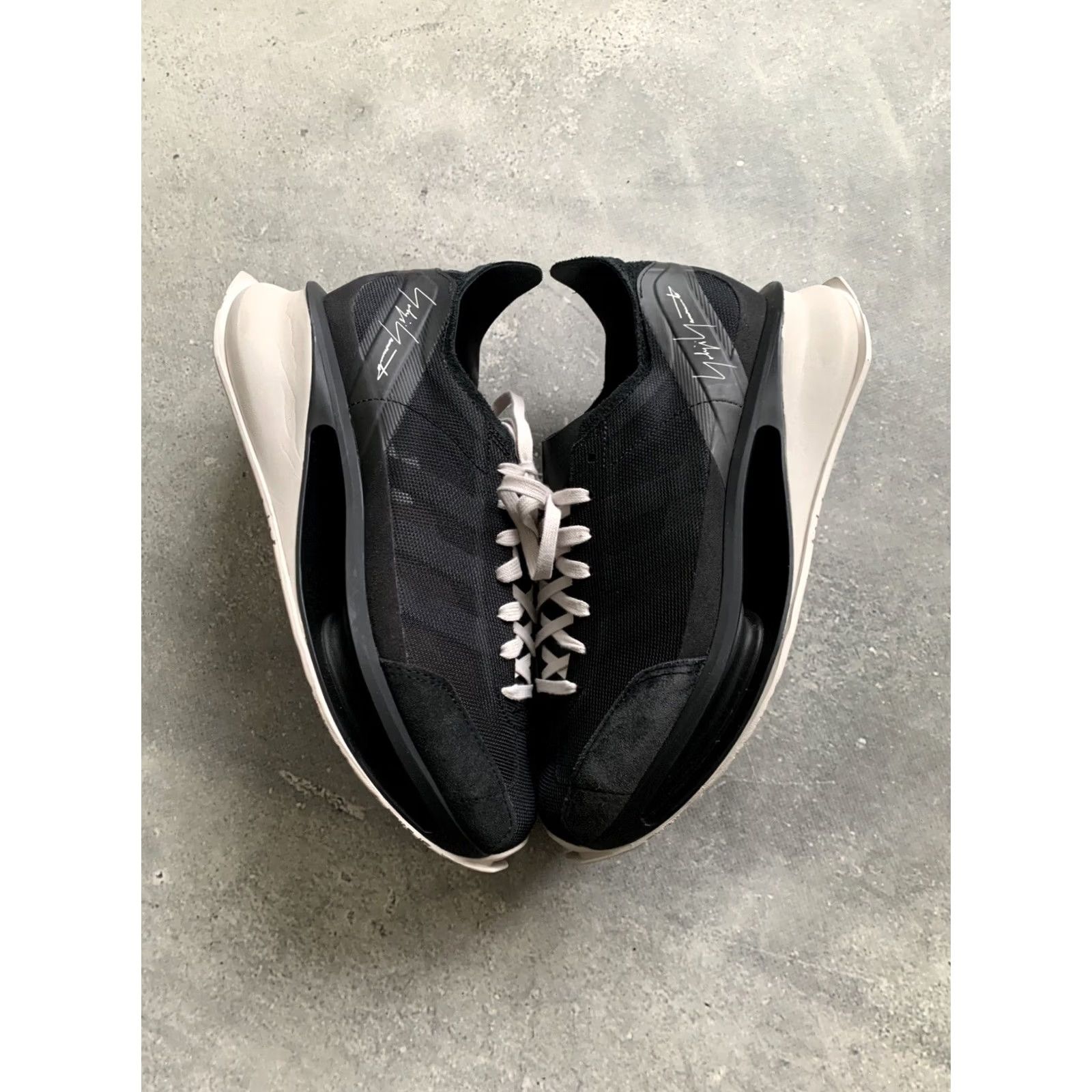 Adidas ADIDAS Y-3 S-GENDO RUN SNEAKER Men US 8 1/2, UK 8, EU 42 Black Sneaker 2024 Nike? Size US 8 / EU 41 - 3 Thumbnail