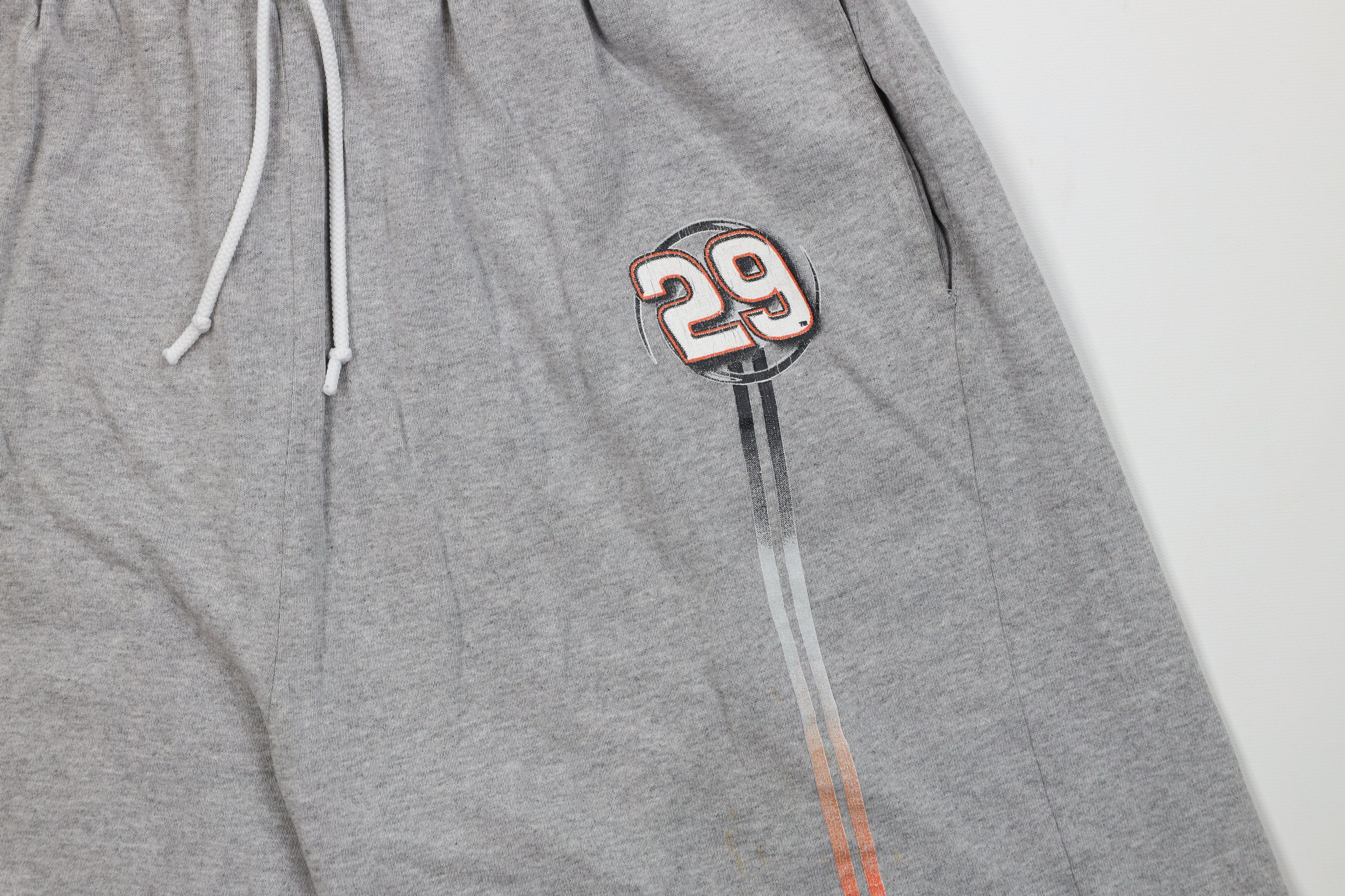 Vintage Vintage 90s NASCAR Kevin Harvick Racing Shorts Gray USA Size US 38 / EU 54 - 3 Thumbnail