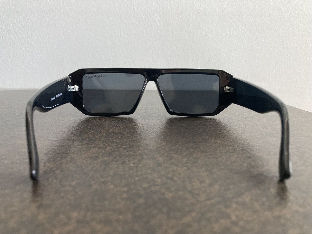 Ed Hardy ED HARDY RECTANGULAR SUNGLASSES LOUD TIGER DAGGERS TATTOO Size ONE SIZE - 12 Thumbnail