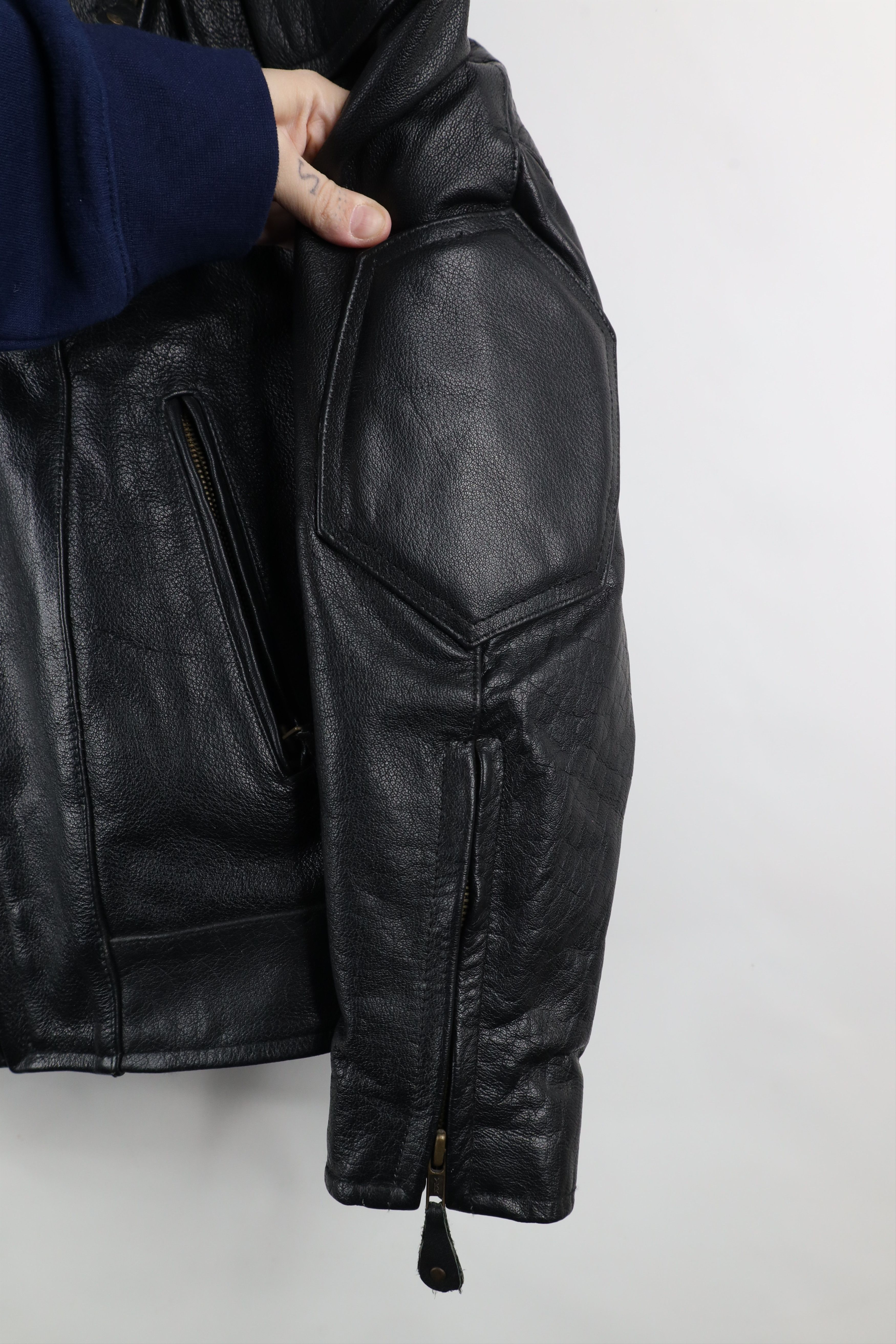 Vintage Vintage 90s Streetwear Padded Leather Motorcycle Jacket Size US M / EU 48-50 / 2 - 4 Thumbnail