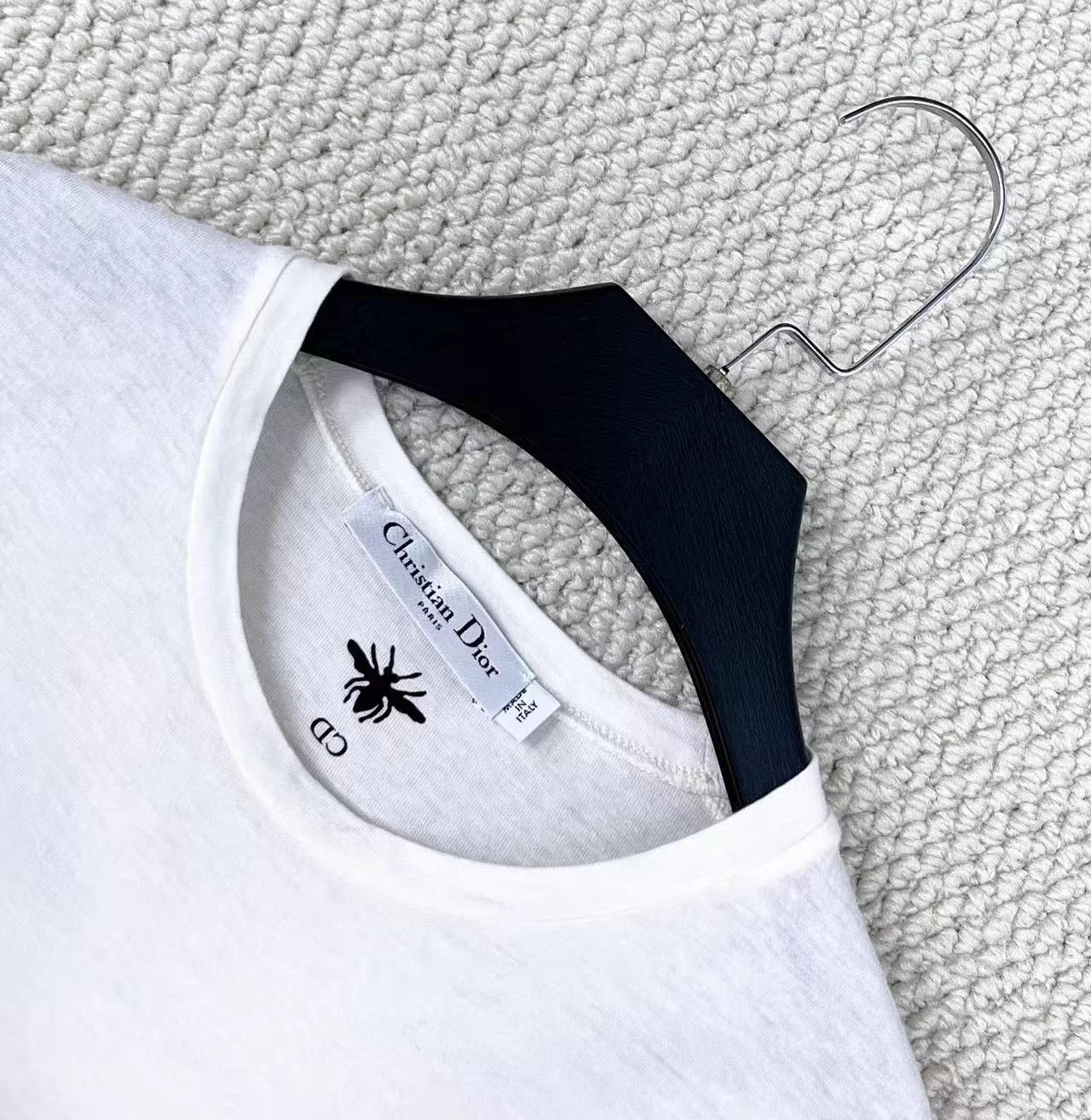 Dior Dior Off-White Col Slogan Tassel Bee ShortSleeve XS Size XS / US 0-2 / IT 36-38 - 3 Thumbnail