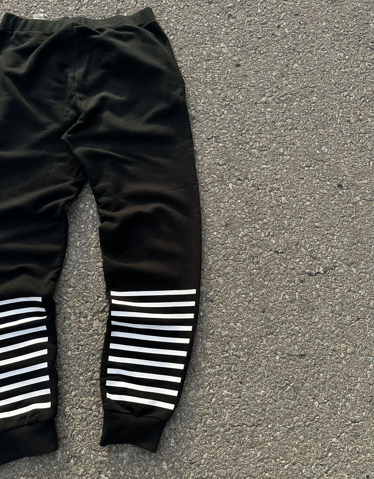 T by Alexander Wang T By Alexander Wang Striped Sweatpants Size US 32 / EU 48 - 2 Thumbnail