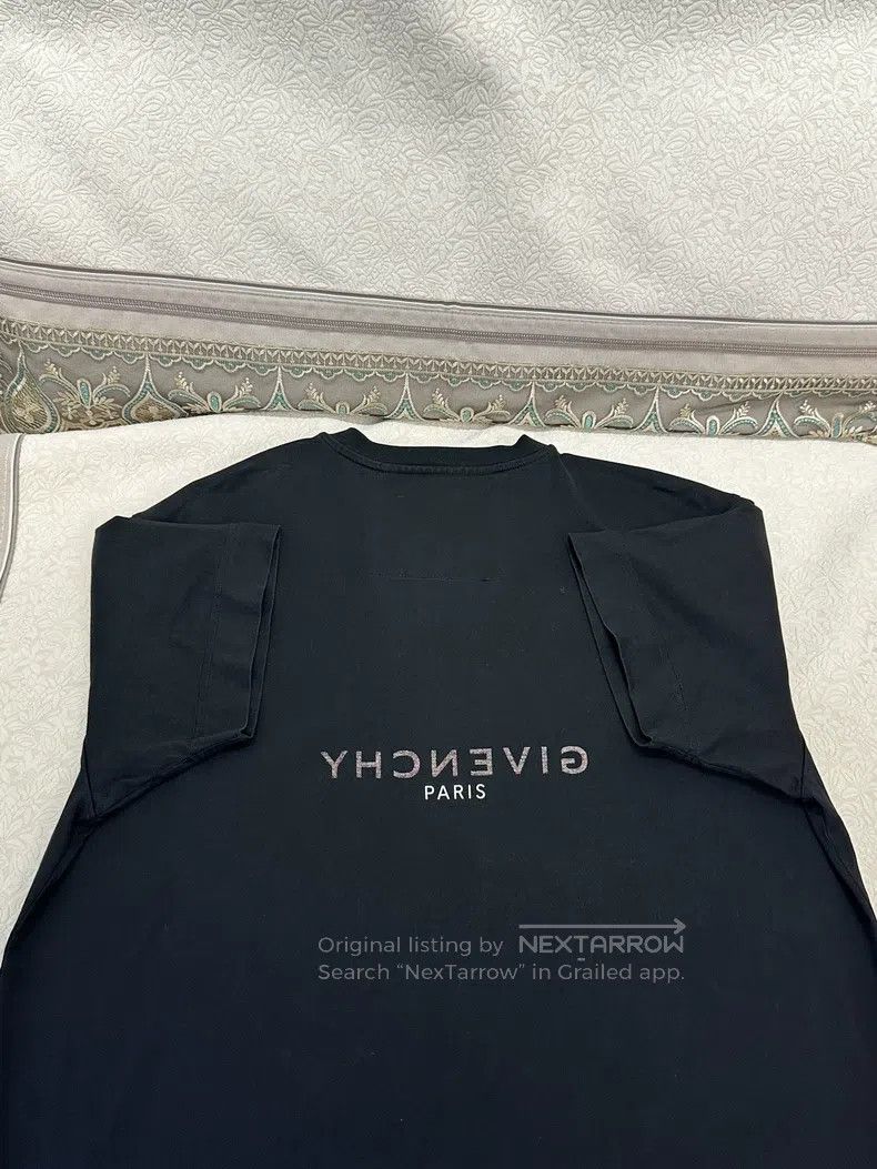 Givenchy Givenchy SS21 Oversized Logo Print Round Neck Short Sleeve Size US S / EU 44-46 / 1 - 7 Thumbnail