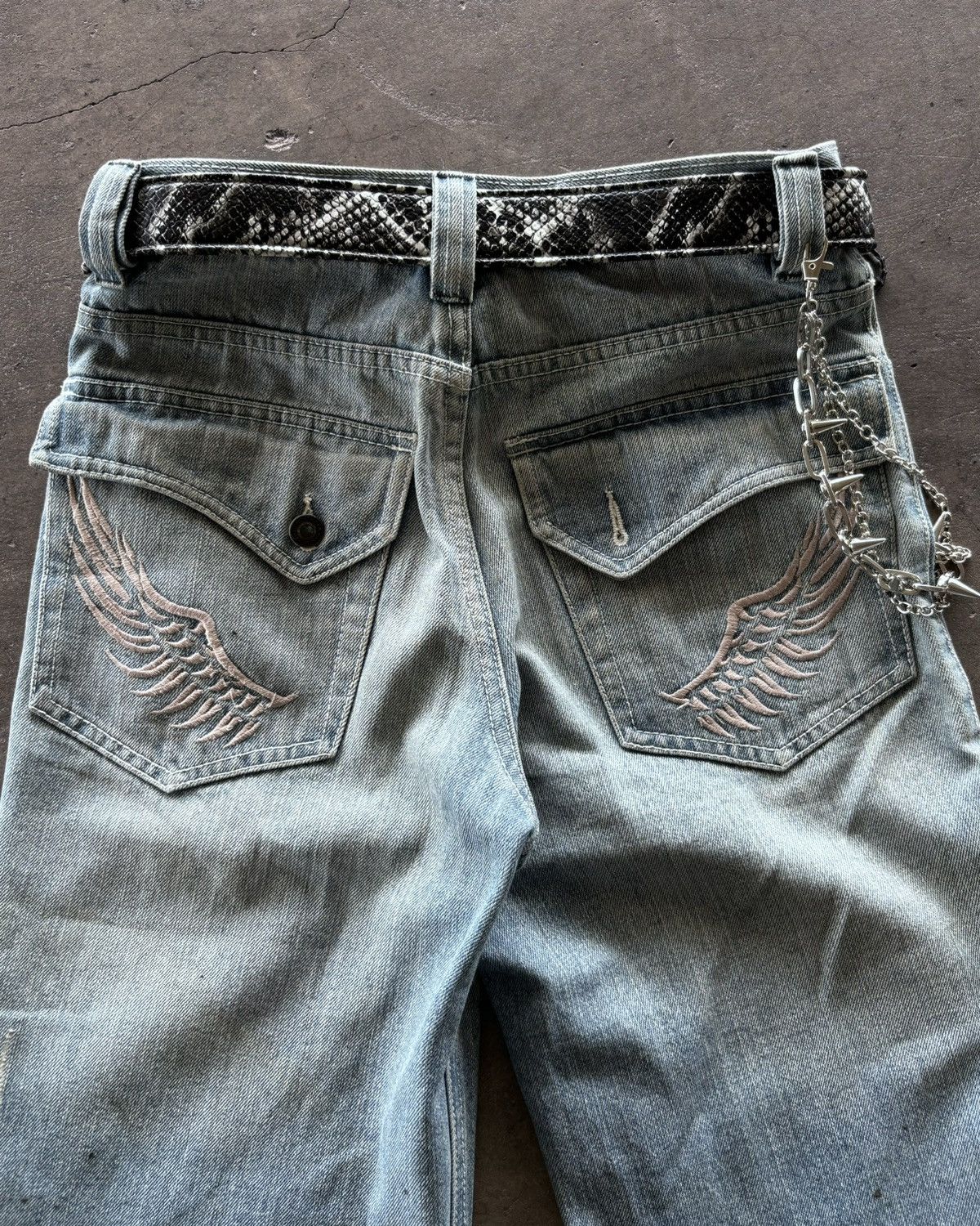 If Six Was Nine × Japanese Brand × Le Grande Bleu (L.G.B.) 2000s a.n.s Wash Blue Jorts Pants Size US 29 - 5 Thumbnail