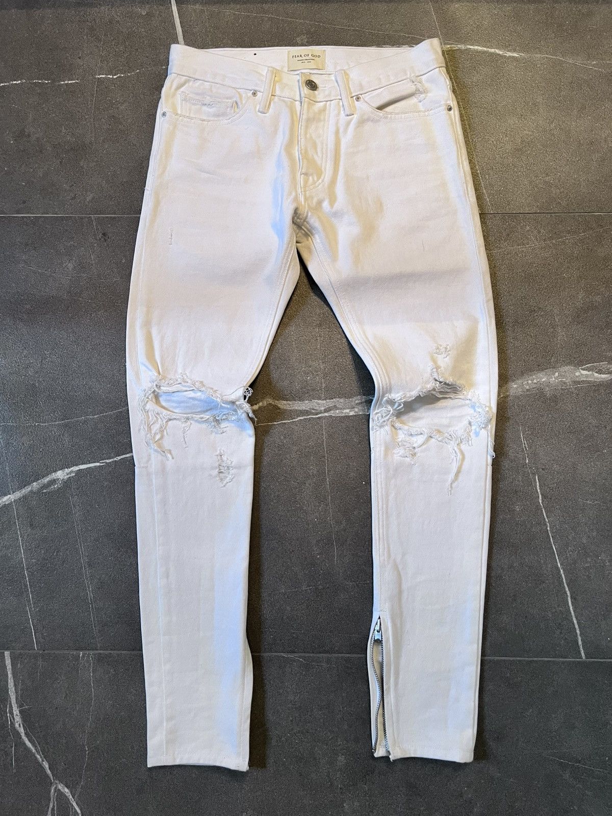 fear of god 4th denim 29 fog essentials