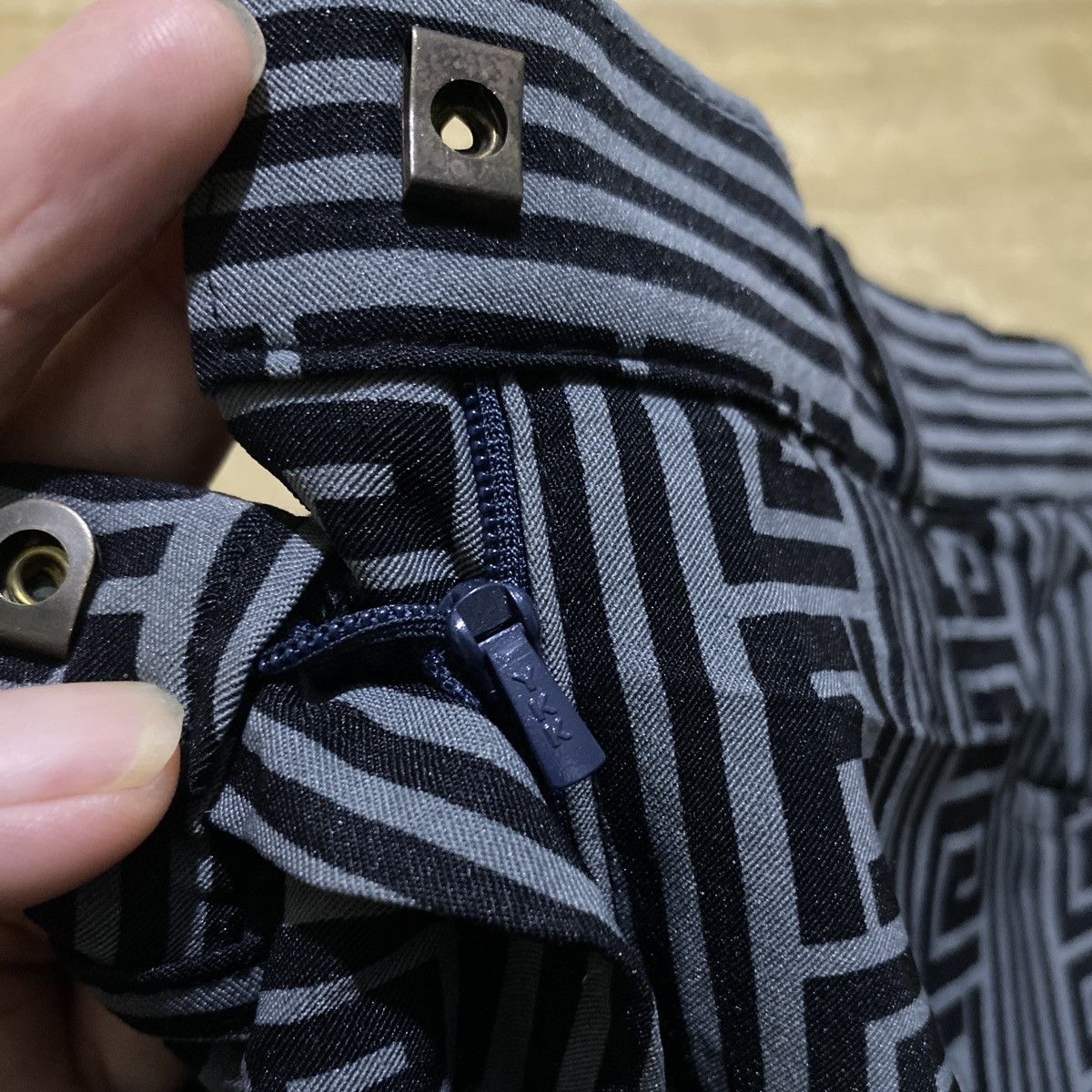 Fendi Fendi women pants Size 30" / US 8 / IT 44 - 7 Thumbnail
