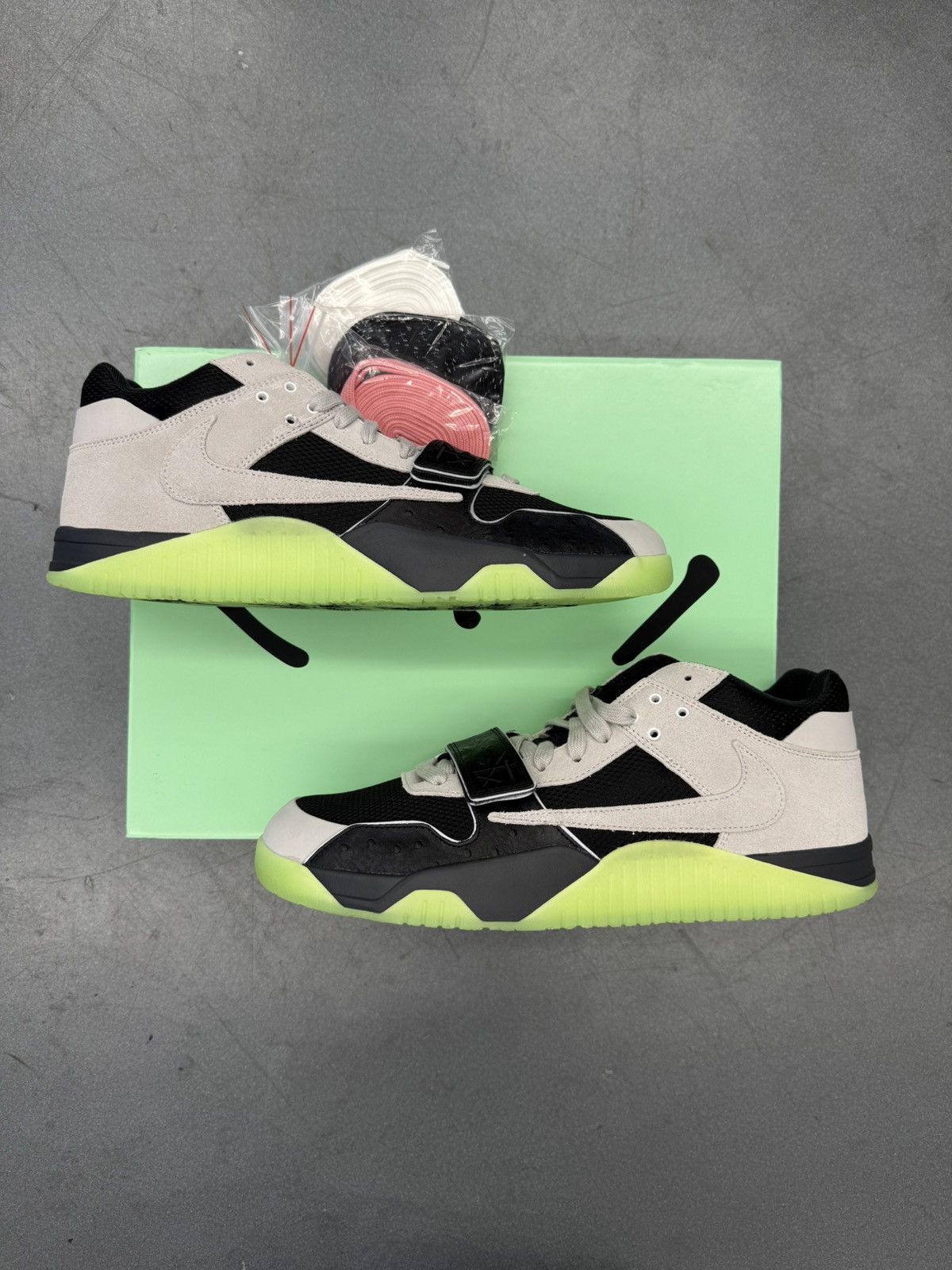 2025 Jordan Jumpman Jack TR Travis Scott Chase B Black Night
