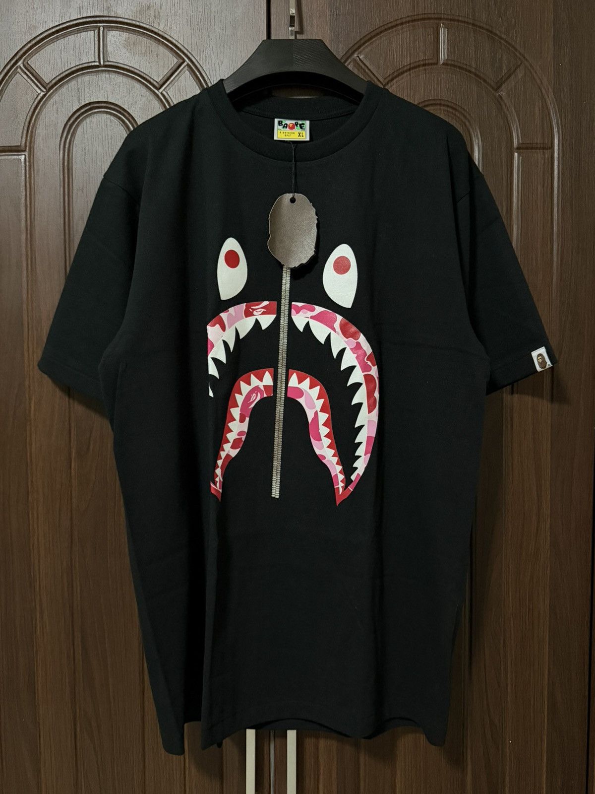 Bape Bape - Black/Pink Shark T-Shirt Size US XL / EU 56 / 4 - 1 Thumbnail