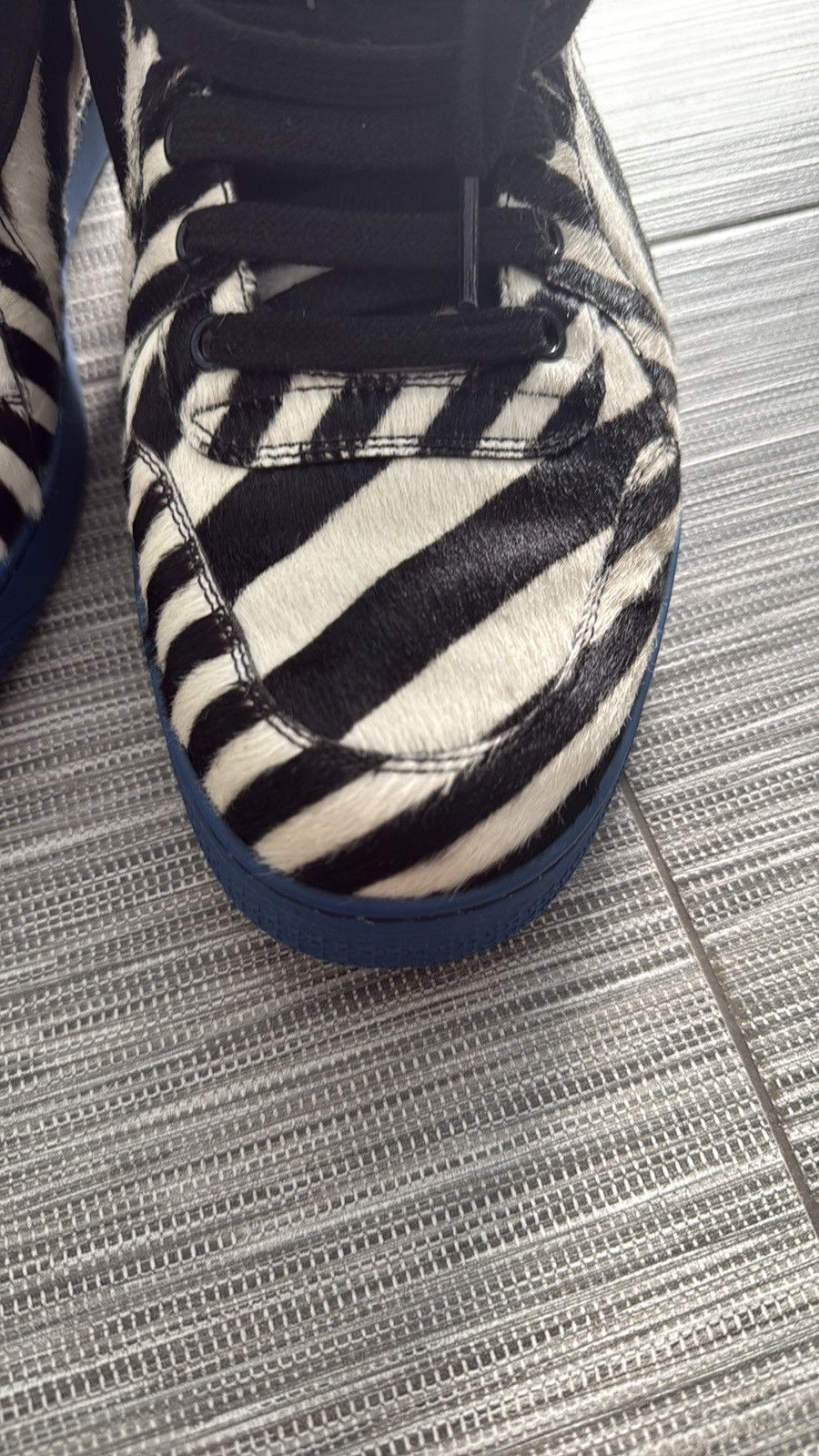 Gucci Gucci Pony Stripe Black White Blue Size US 10 / EU 43 - 3 Thumbnail