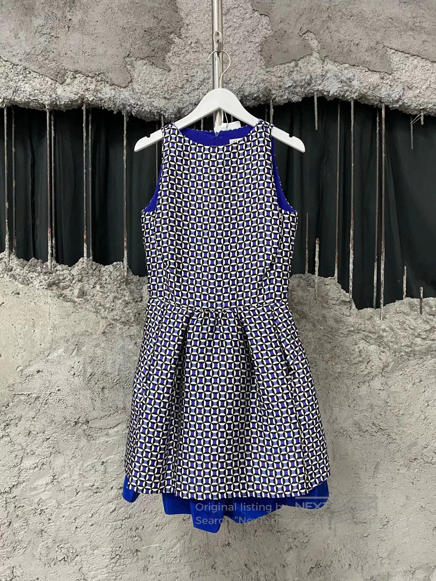 Dior dior sleeveless dress size 36. Size US 36 / EU 52 - 1 Thumbnail