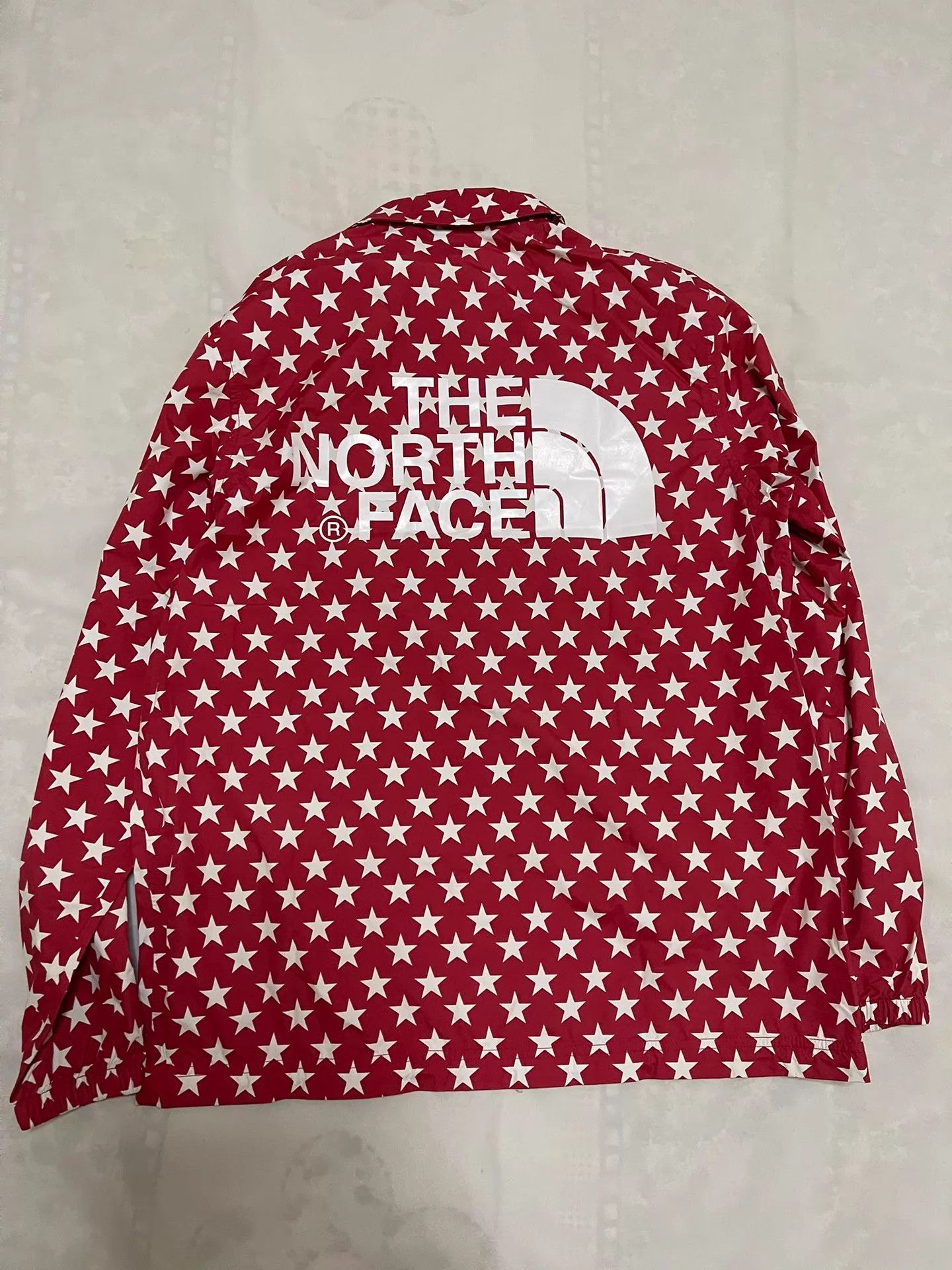 Supreme Supreme x TNF 15ss Red Star Coach Jacket M, XL Size US M / EU 48-50 / 2 - 2 Thumbnail