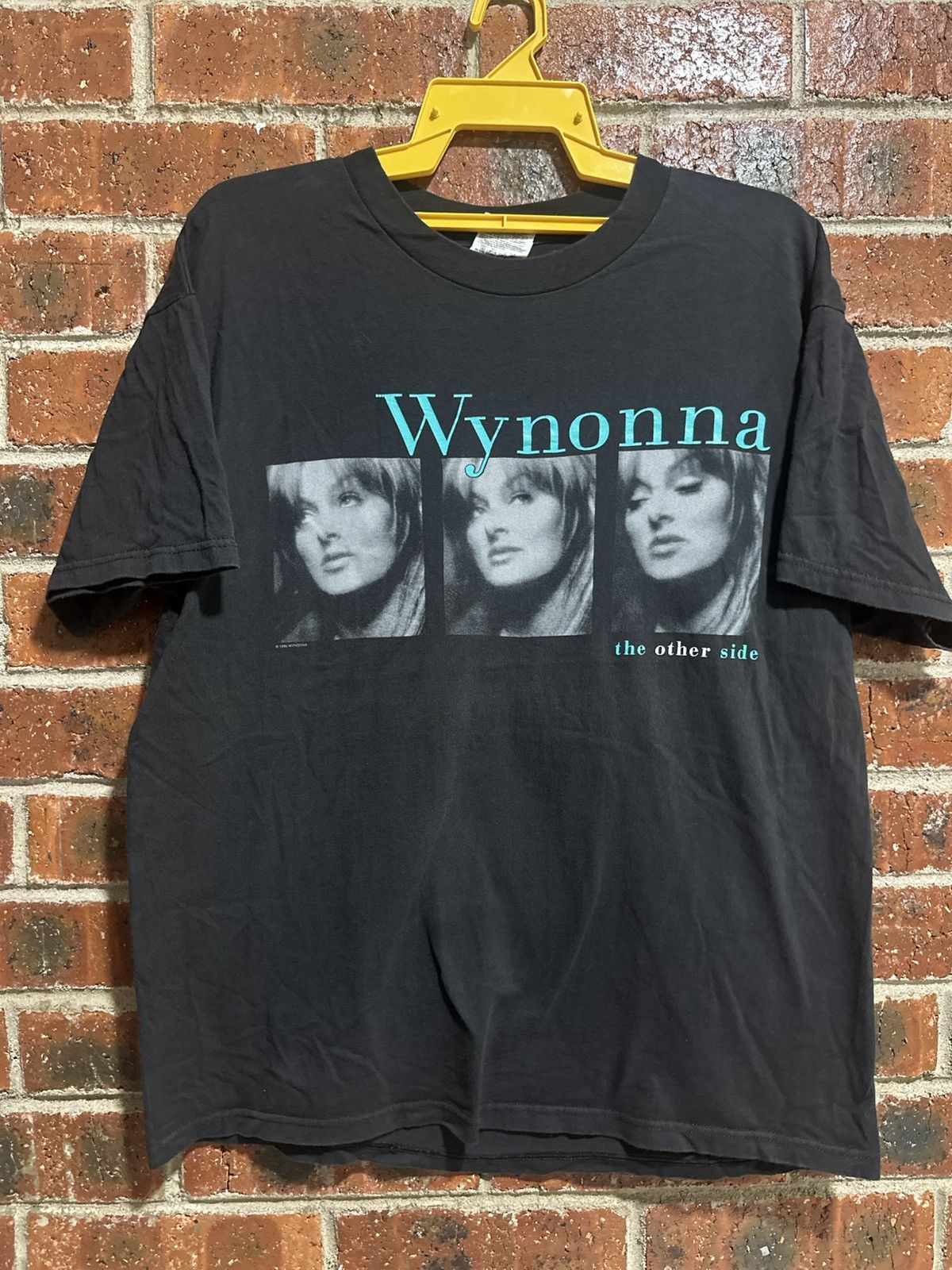 Band Tees Vintage 90s Wynonna The Other Side Faded Tee Size US L / EU 52-54 / 3 - 1 Thumbnail