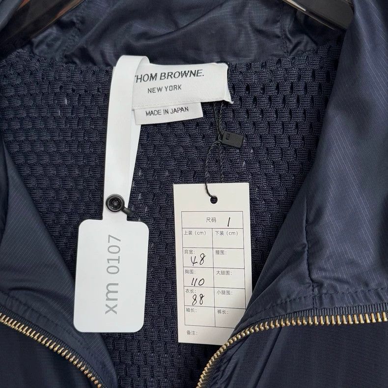 Thom Browne Thom Browne size1 Side striped parker style coat Size US S / EU 44-46 / 1 - 2 Thumbnail