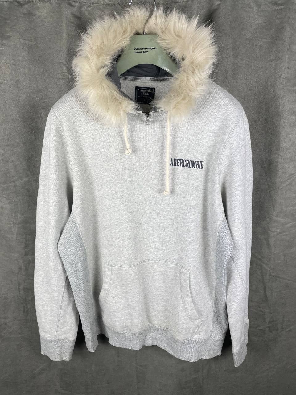 ZUTOMAYO × M A S U AIPEGA FUR HOOD 人気商品 ZUTOMAYO × M A S U AIPEGA FUR HOOD - ZUTOMAYO MART