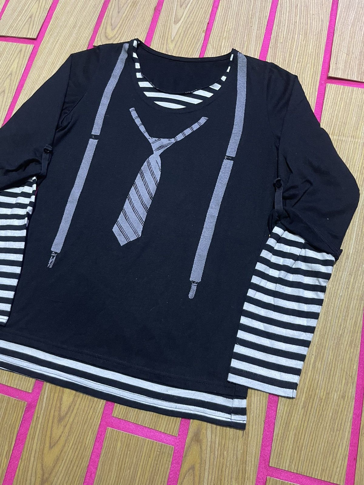 If Six Was Nine Y2K long sleeve t-shirt with two layers of pattern Size US M / EU 48-50 / 2 - 2 Thumbnail