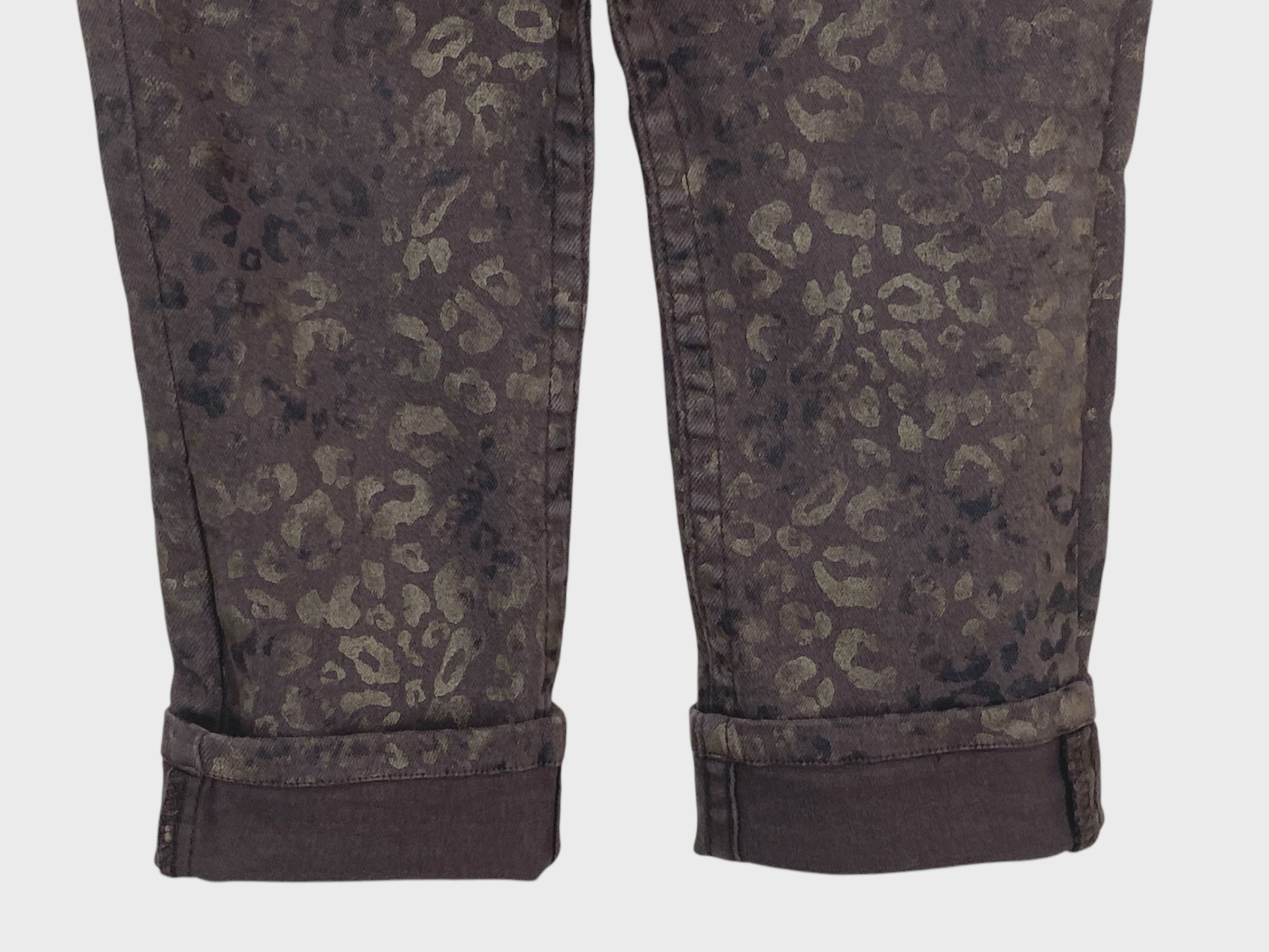 Japanese Brand × Rockstar Games Red Pepper Pants Leopard Print Pants Size 27" / US 4 / IT 40 - 9 Thumbnail