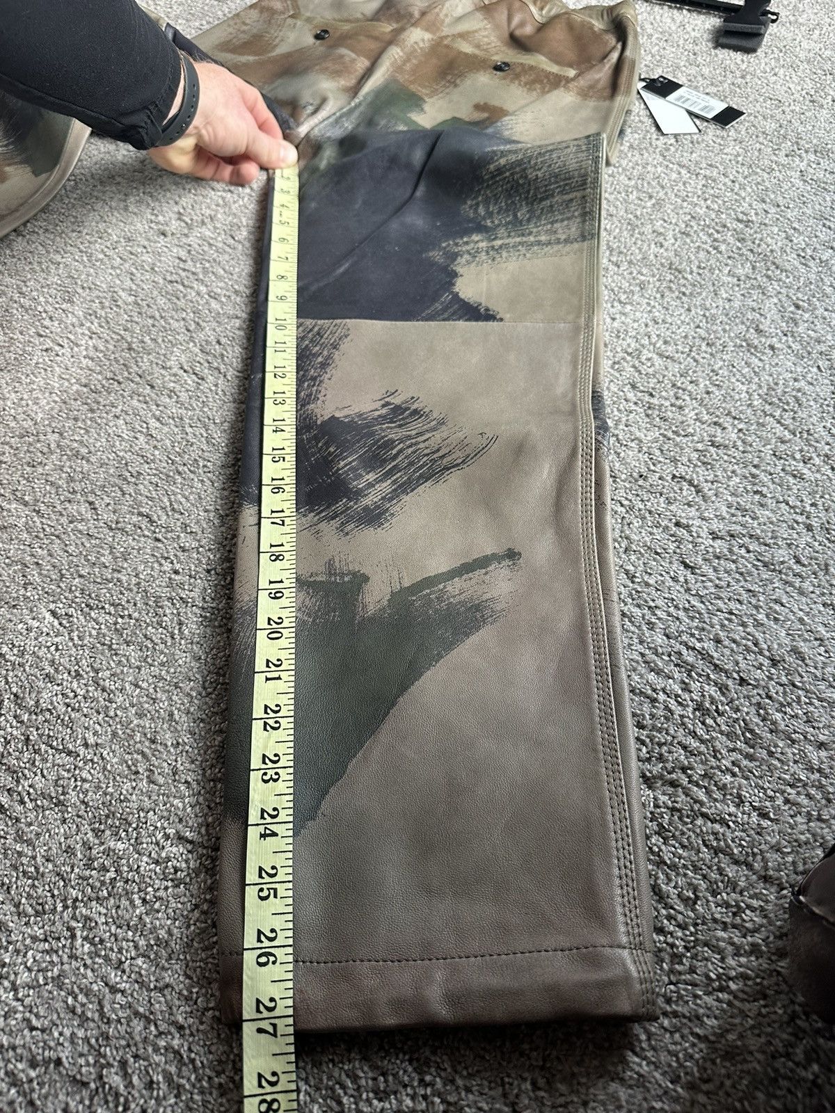 Diesel 🤑🤑🤑 Diesel leather camo sweatpants joggers small jeans pants Size US 30 / EU 46 - 10 Thumbnail