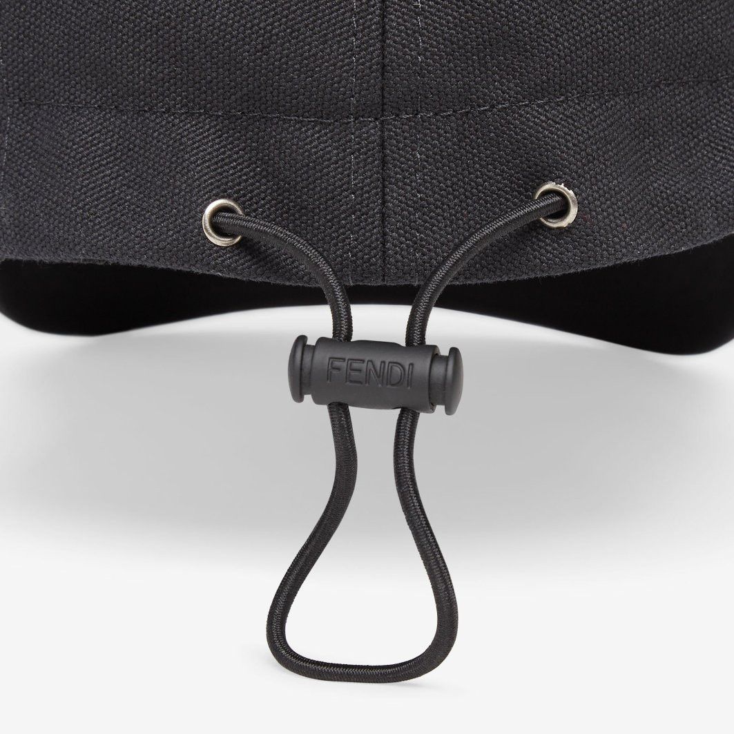 Fendi o1w1db10724 Size: OS / Hat in Black Size ONE SIZE - 2 Thumbnail