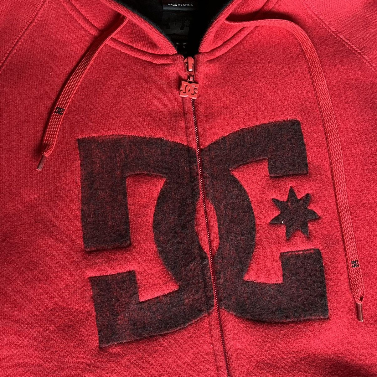 DC Vintage Y2K 2000s DC Shoes Skateboarding Zip Up Hoodie Heavy Size US S / EU 44-46 / 1 - 4 Thumbnail