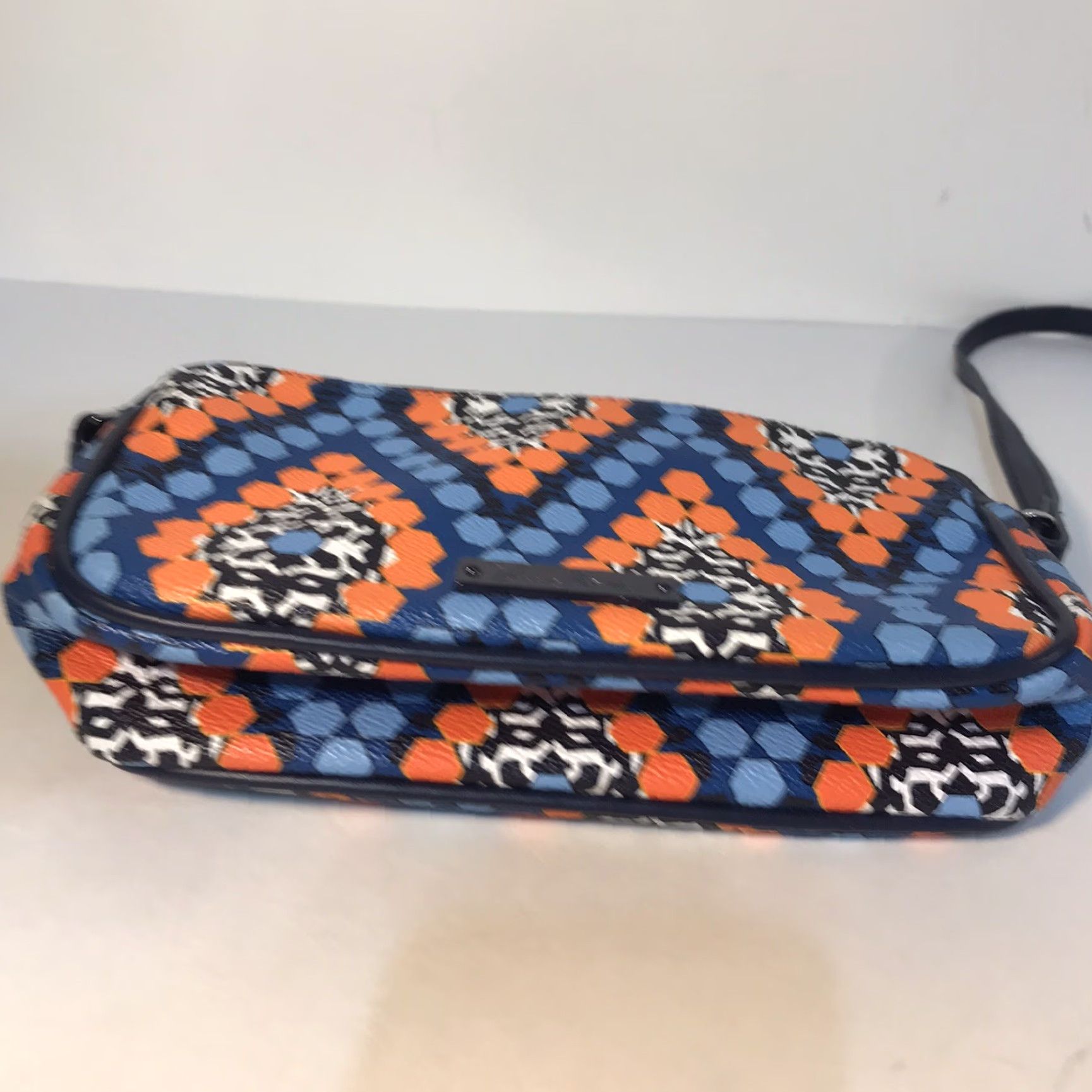 Vera Bradley Vera Bradley Aztec Leather Crossbody Bag with Dividers & Multi-Pockets, Small, Multicolor, Womens Size ONE SIZE - 7 Thumbnail