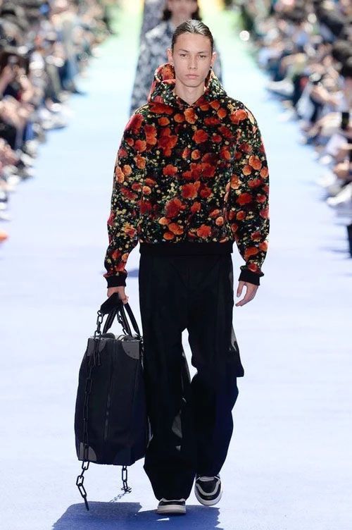 Louis Vuitton SS19 Louis Vuitton- Virgil Abloh Wizard Of Oz Poppies Hoodie Size US M / EU 48-50 / 2 - 1 Thumbnail