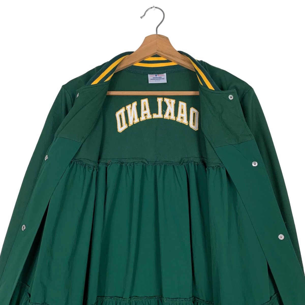 Japanese Brand OAKLAND ATHLETICS BIG LOGO DRESS #0646-C30 Size M / US 6-8 / IT 42-44 - 15 Thumbnail