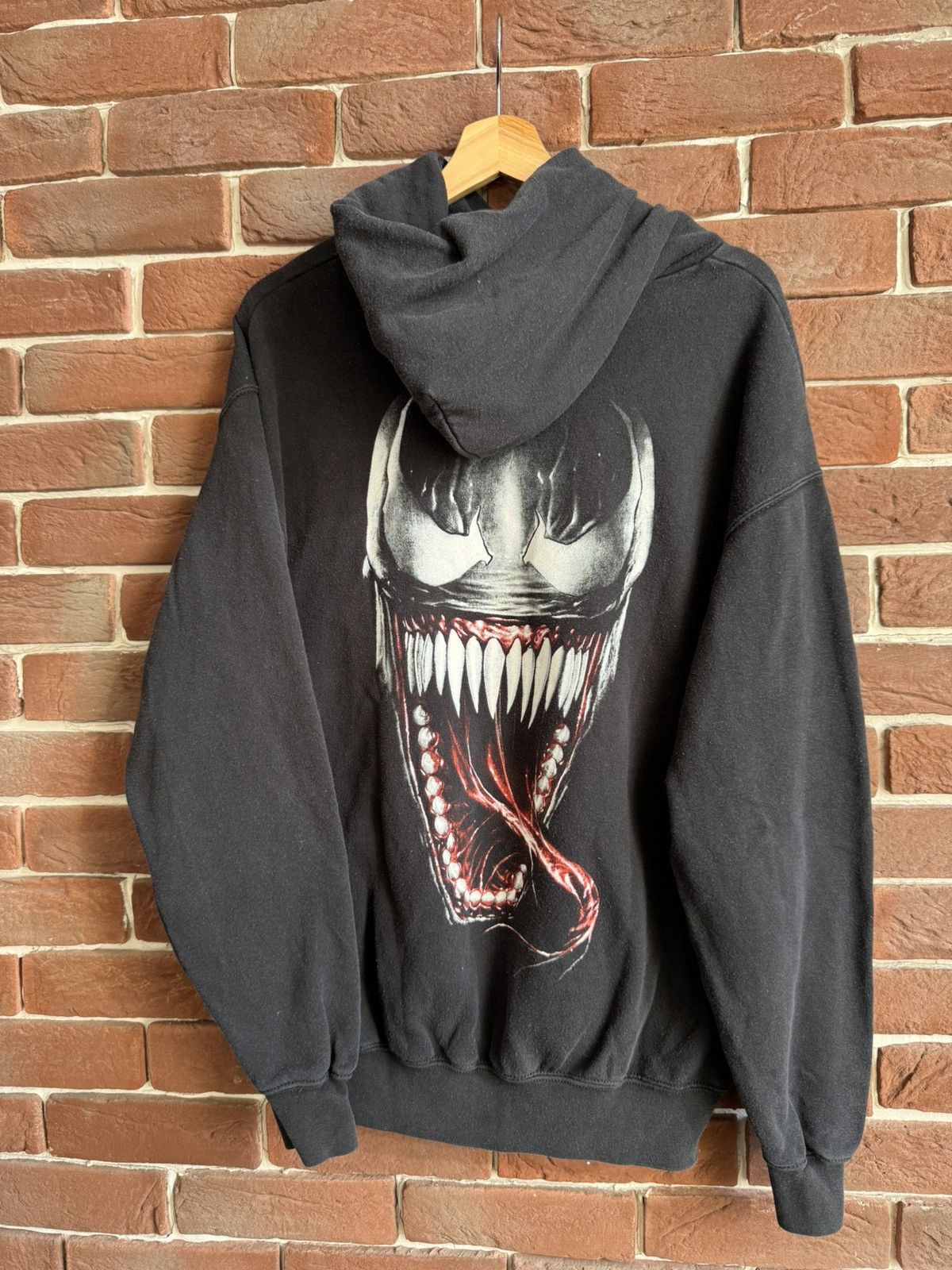 Marvel Comics Marvel Venom hoodie big logo Comics DC hype rare streetwear Size US L / EU 52-54 / 3 - 2 Thumbnail