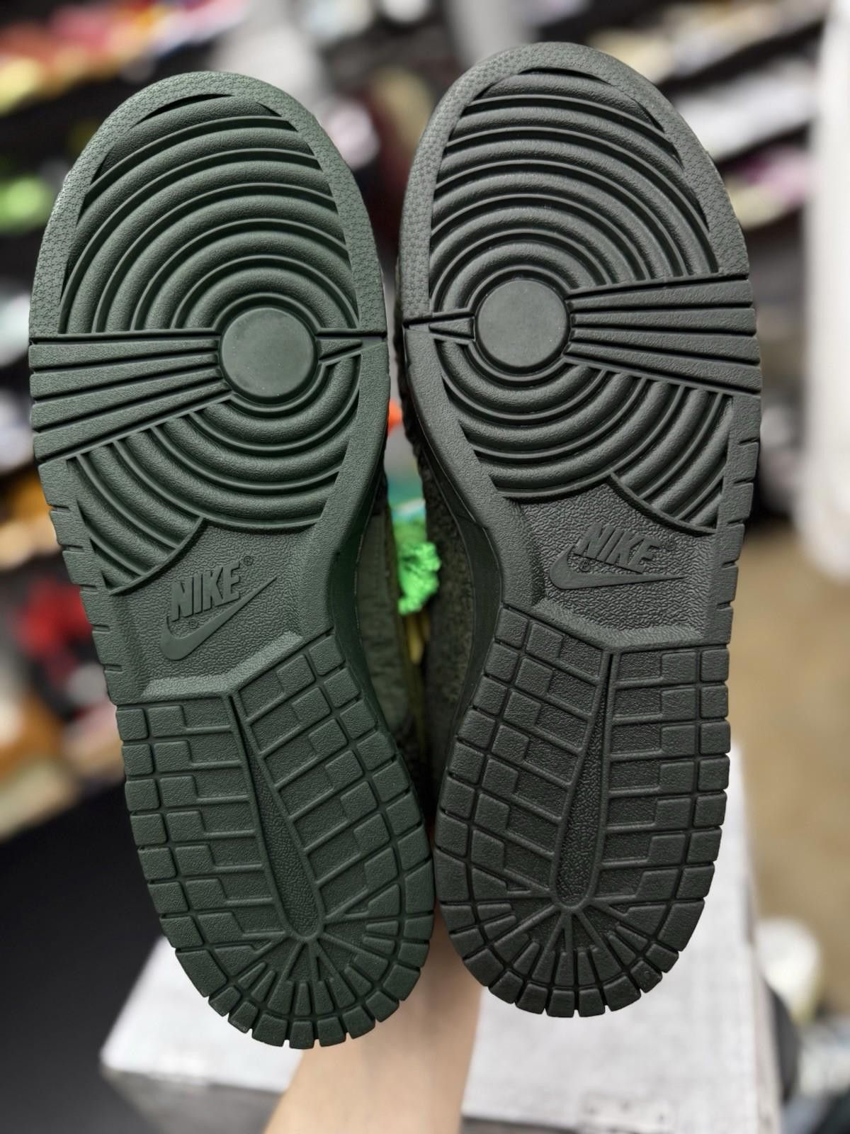 Nike Nike CPFM Cactus Plant Dunk Swamp Sponge Sequoia Black (11) Size US 11 / EU 44 - 9 Thumbnail