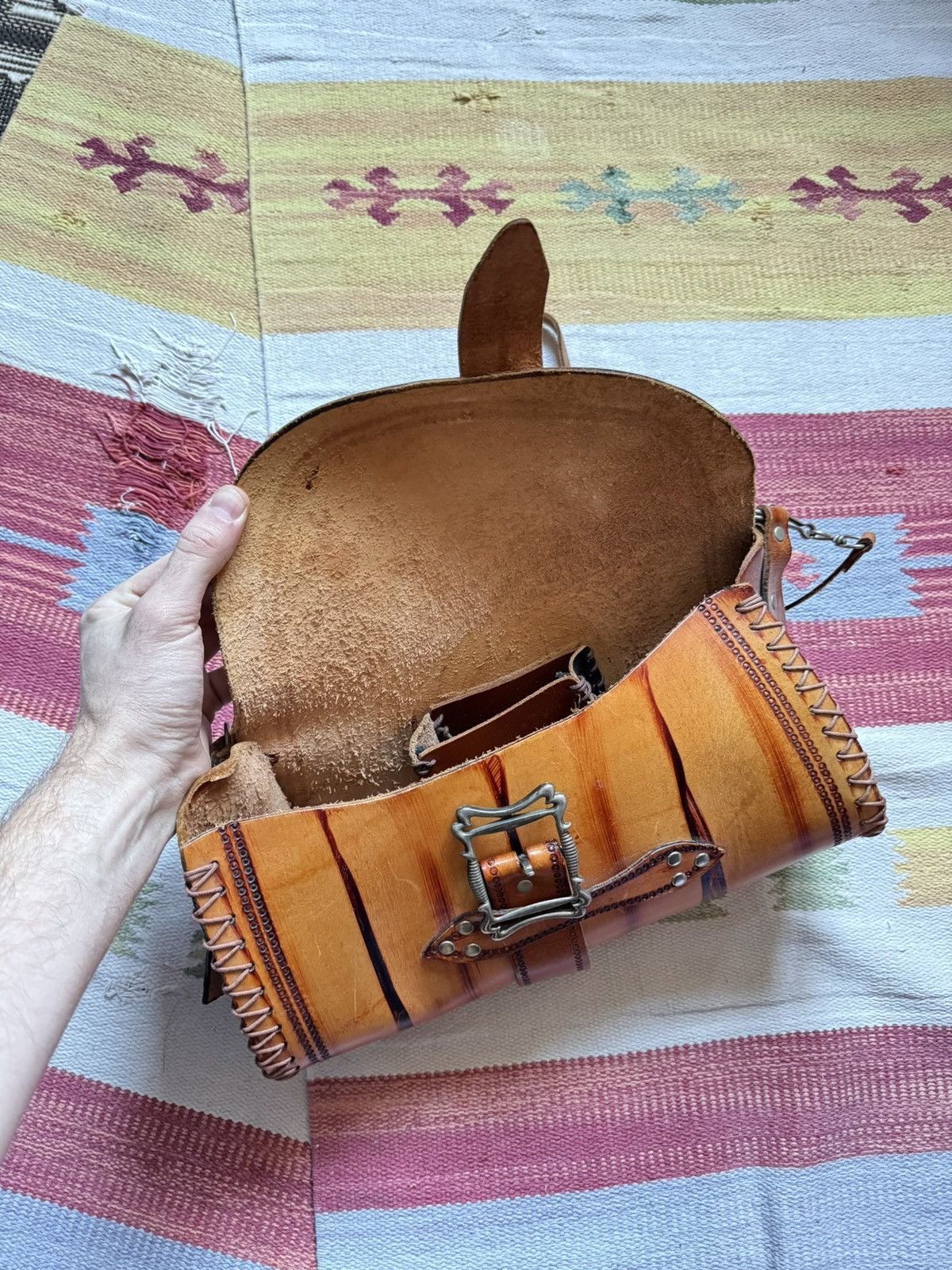 Genuine Leather Vintage 90’s Navajo Style Genuine Leather Mexicana Bag Size ONE SIZE - 7 Thumbnail