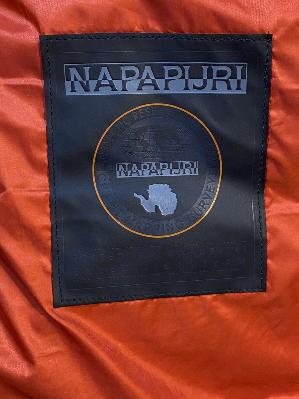 Napapijri Napapijri mens puffer vest size L Size US L / EU 52-54 / 3 - 7 Thumbnail