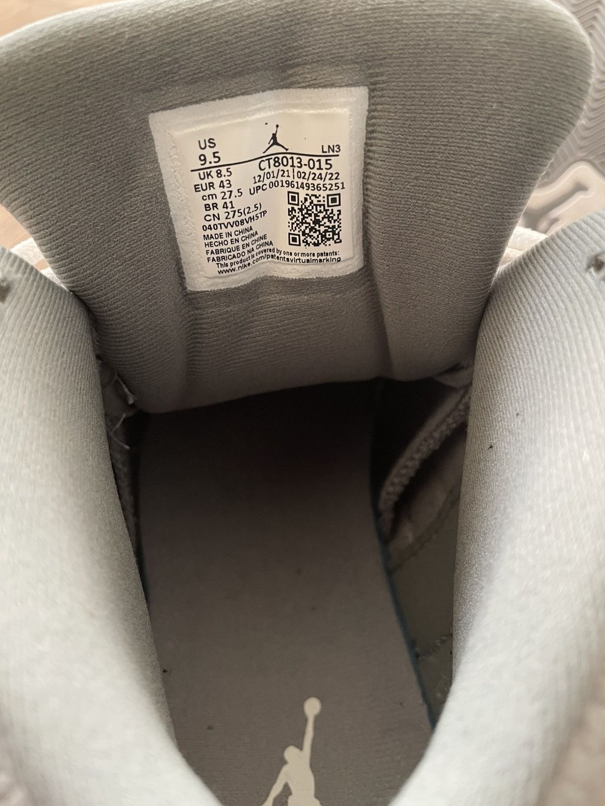 Jordan Brand jordan 12 retro stealth Size US 9.5 / EU 42-43 - 5 Thumbnail