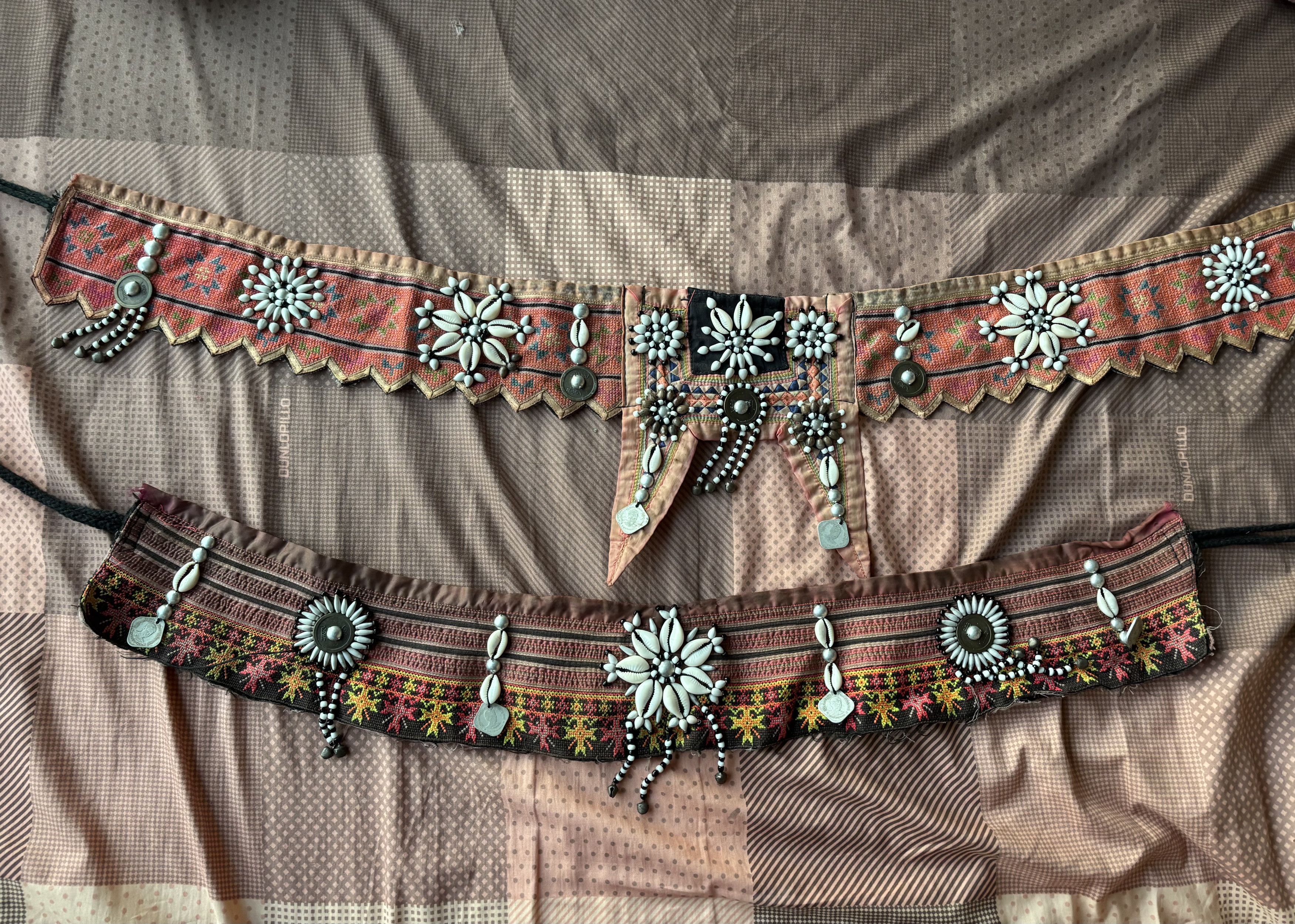 Handmade Handmade Ethnic Thai Hill Tribe Beads & Cowrie Shell Belt Size ONE SIZE - 7 Thumbnail
