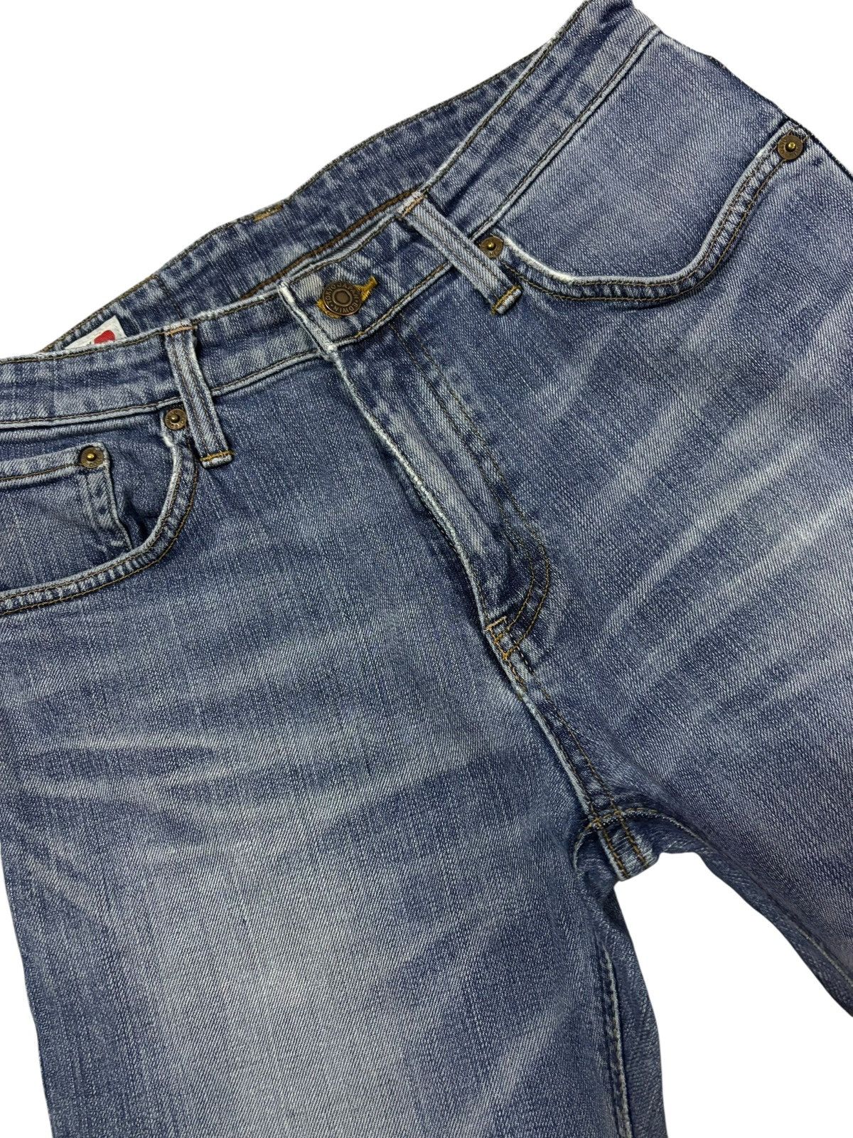 Edwin Vtg Edwin Japan 503 Blue Washed Distressed Jeans Size US 28 / EU 44 - 5 Thumbnail