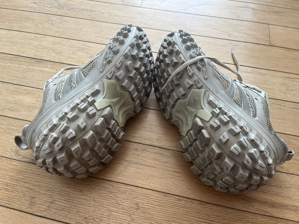 Balenciaga Balenciaga Bouncer Sneaker (Beige) Size US 7 / EU 40 - 5 Thumbnail