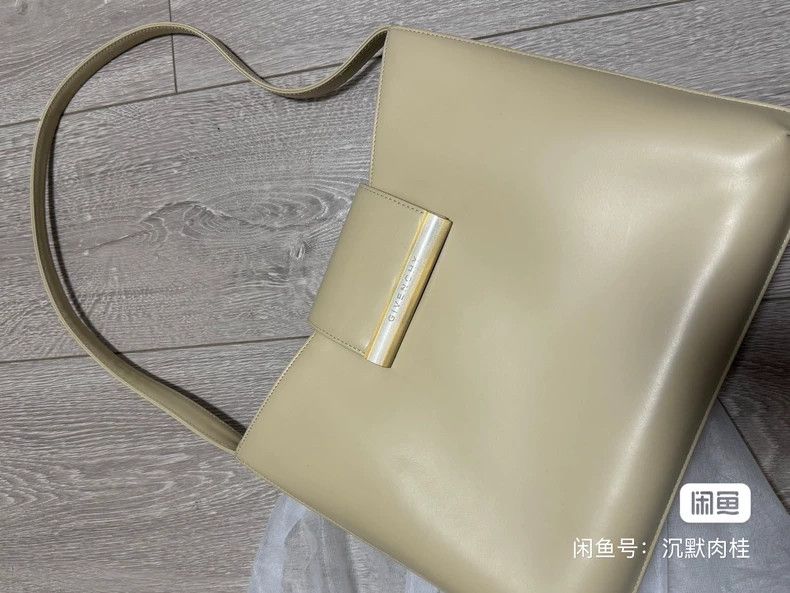 Givenchy Givenchy White bag Size ONE SIZE - 3 Thumbnail
