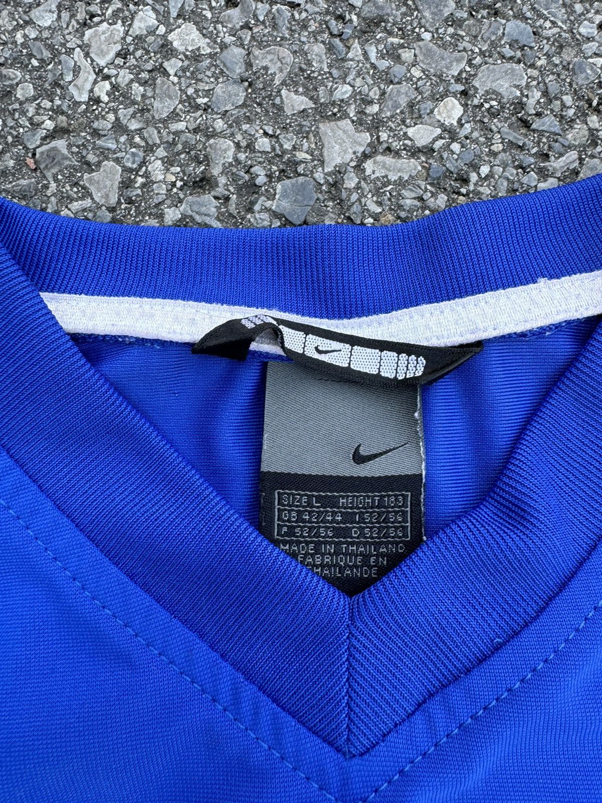 Nike × Vintage Nike central swoosh boxy tees logo vintage rap skate y2k Size US L / EU 52-54 / 3 - 3 Thumbnail