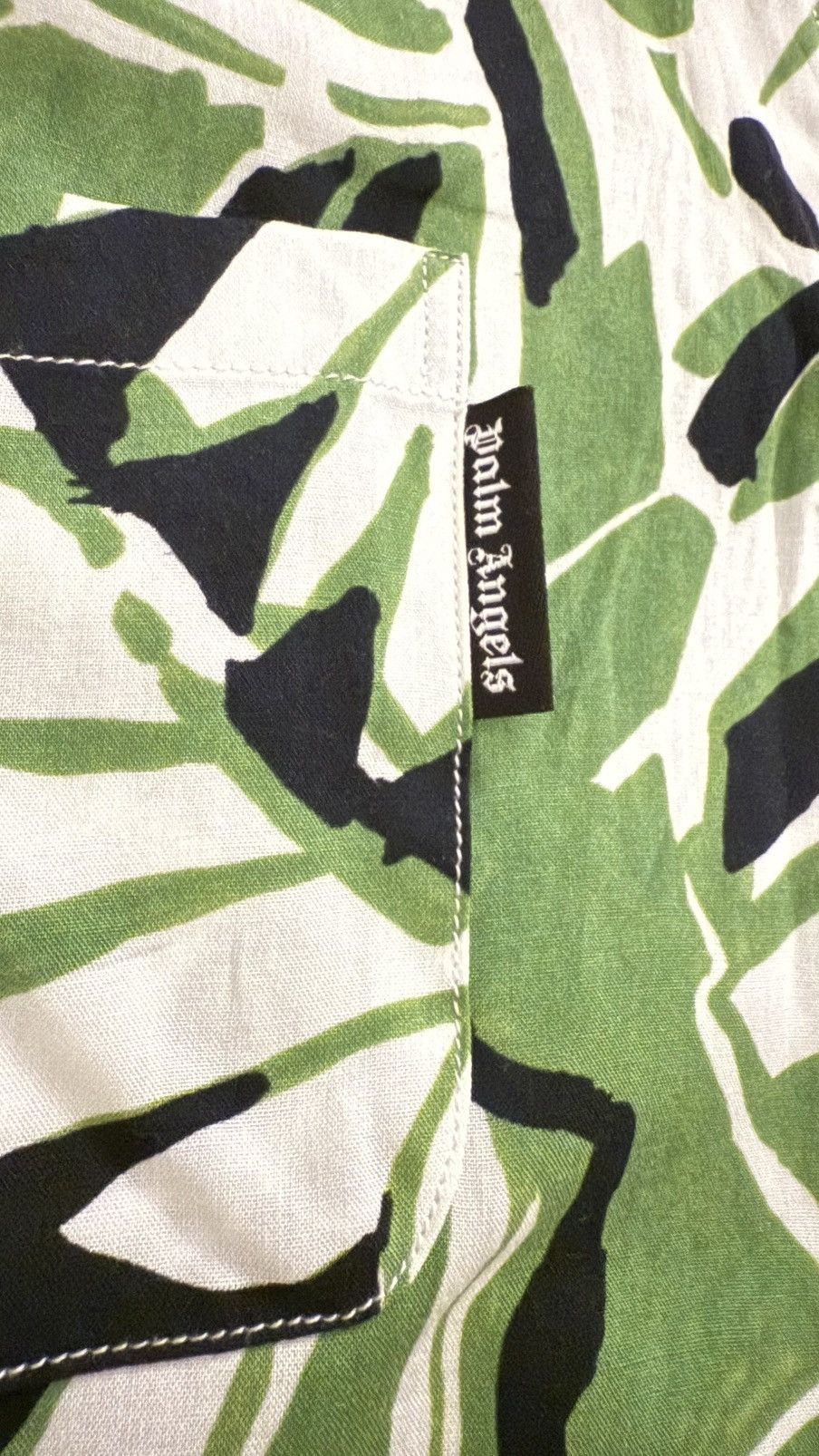 Palm Angels Palm Angels Macro Hibiscus Floral Print Short-Sleeved Shirt Size US M / EU 48-50 / 2 - 12 Thumbnail