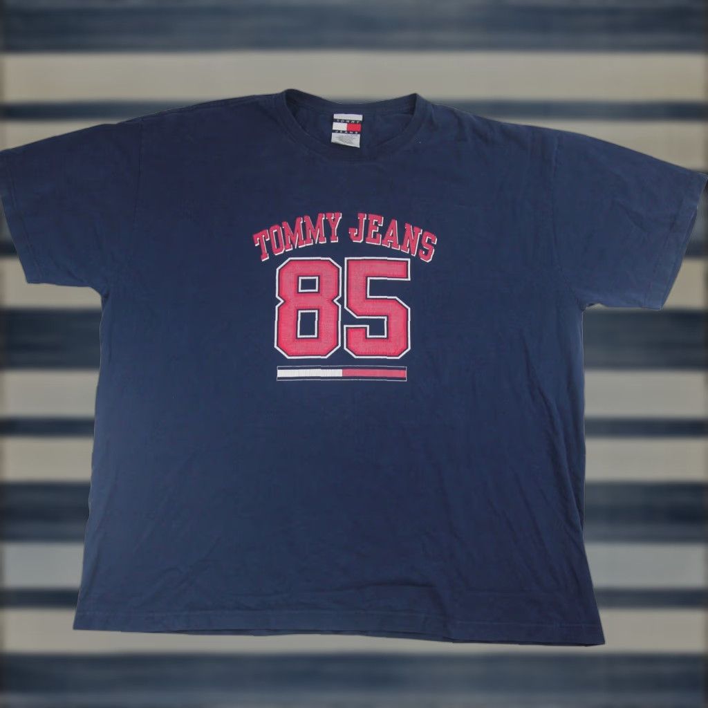 Tommy Hilfiger VINTAGE Tommy Hilfiger Mens XXL Spellout Graphic T Shirt Blue 90s Womens/Mens? Size US XXL / EU 58 / 5 - 1 Thumbnail